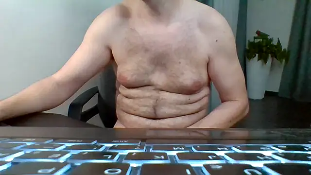 Snapshot of Horney_boy86 chatting on March 7, 11:47 pm Horney boy86 online show from March 7, 11:47 pm