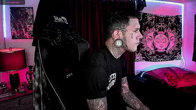 josh  ackerman online show from December 23, 1:29 am