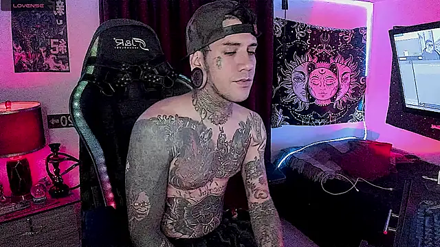 josh  ackerman online show from December 30, 7:04 am