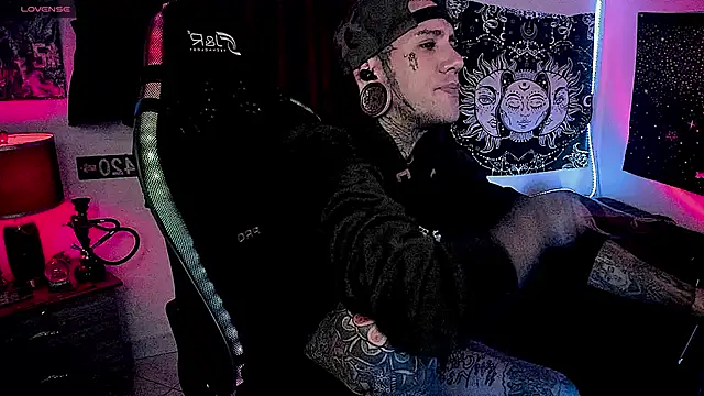 josh  ackerman online show from December 12, 4:37 am