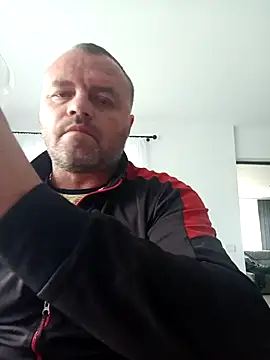 Snapshot of Adry1986 chatting on September 30, 10:41 am Adry1986 online show from September 30, 10:41 am