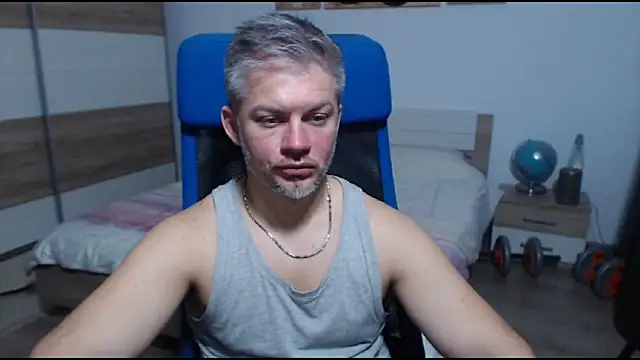 RobbyShawz online show from November 13, 12:10 pm