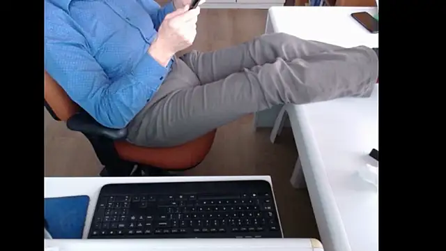 dutchpornking online show from December 23, 10:35 am