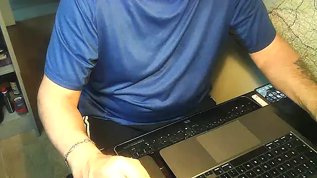 DUDURAxh online show from February 11, 7:33 am