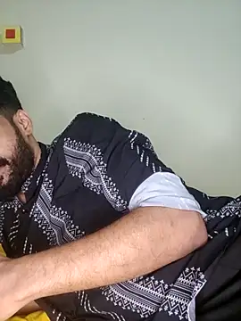 Snapshot of FearingForm chatting on October 8, 11:47 am FearingForm online show from October 8, 11:47 am