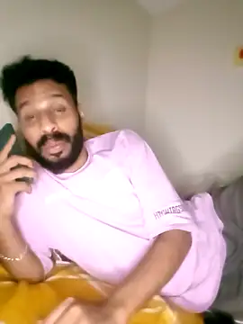 Snapshot of FearingForm chatting on October 4, 8:46 pm FearingForm online show from October 4, 8:46 pm