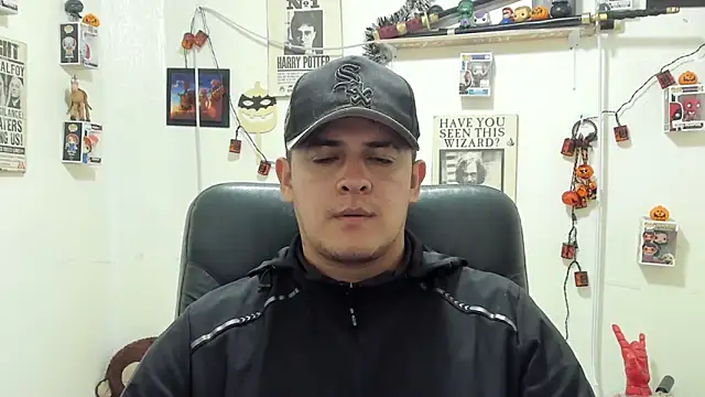 Snapshot of ney_22 chatting on October 25, 6:04 am ney 22 online show from October 25, 6:04 am