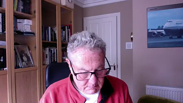 Snapshot of Oldpistolpete chatting on March 22, 4:04 pm Oldpistolpete online show from March 22, 4:04 pm