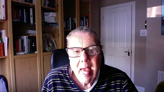 Snapshot of Oldpistolpete chatting on March 12, 9:23 am Oldpistolpete online show from March 12, 9:23 am