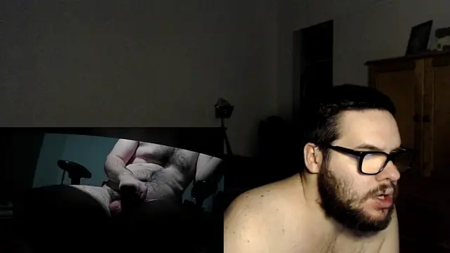 Snapshot of fck_boy123 chatting on February 14, 9:45 am fck boy123 online show from February 14, 9:45 am