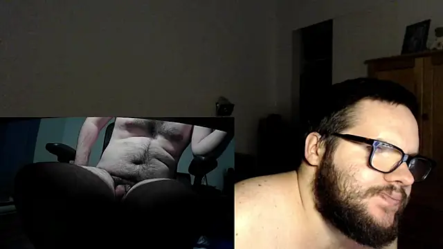 Snapshot of fck_boy123 chatting on January 8, 5:27 am fck boy123 online show from January 8, 5:27 am