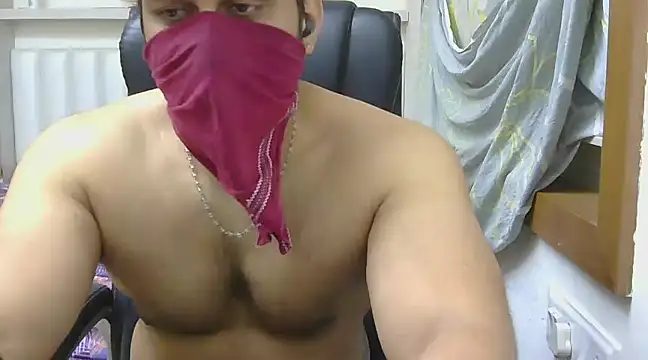 Snapshot of kaizercool1 chatting on March 17, 5:49 pm kaizercool1 online show from March 17, 5:49 pm