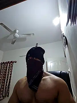 Snapshot of kaizercool1 chatting on January 27, 5:47 am kaizercool1 online show from January 27, 5:47 am