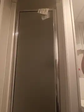 Snapshot of Ryeguy6969 chatting on October 24, 1:29 am Ryeguy6969 online show from October 24, 1:29 am