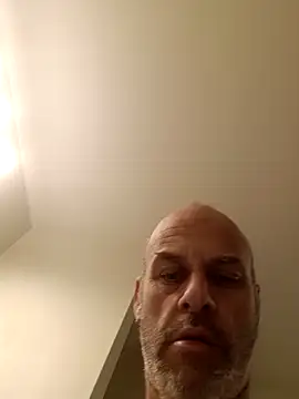 Snapshot of Ryeguy6969 chatting on January 3, 8:43 pm Ryeguy6969 online show from January 3, 8:43 pm