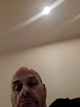 Snapshot of Ryeguy6969 chatting on January 4, 6:52 am Ryeguy6969 online show from January 4, 6:52 am