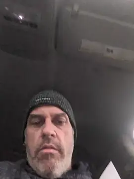 Snapshot of Ryeguy6969 chatting on October 27, 8:33 pm Ryeguy6969 online show from October 27, 8:33 pm