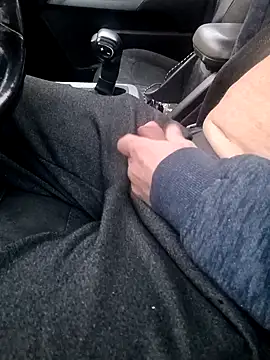 Snapshot of Ryeguy6969 chatting on February 9, 9:39 pm Ryeguy6969 online show from February 9, 9:39 pm