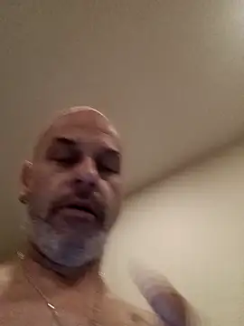 Snapshot of Ryeguy6969 chatting on January 26, 6:07 am Ryeguy6969 online show from January 26, 6:07 am