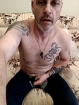 Snapshot of Ryeguy6969 chatting on March 18, 5:12 pm Ryeguy6969 online show from March 18, 5:12 pm