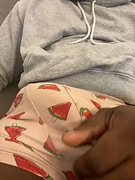 calystorme online show from February 20, 7:23 am