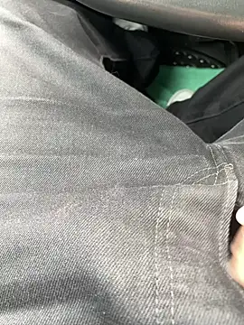 Snapshot of Sendnud3s69696 chatting on October 25, 10:00 pm Sendnud3s69696 online show from October 25, 10:00 pm