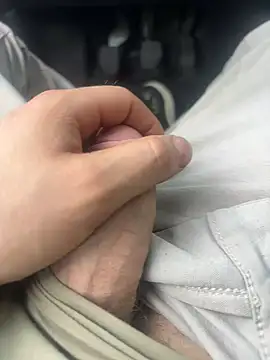 agitnizci13 online show from April 19, 3:11 pm