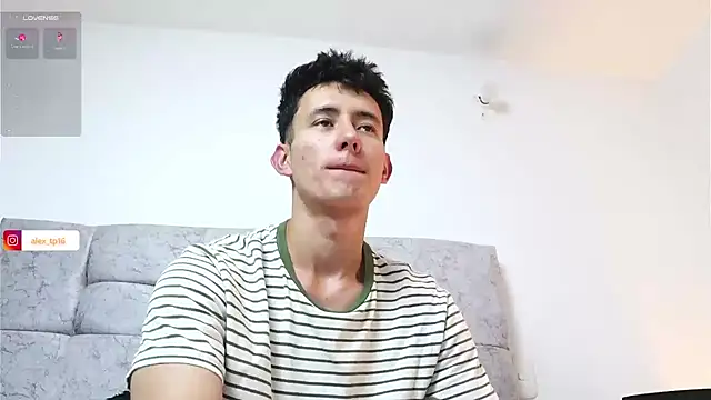 Snapshot of _Alexxx chatting on December 8, 1:46 am  Alexxx online show from December 8, 1:46 am