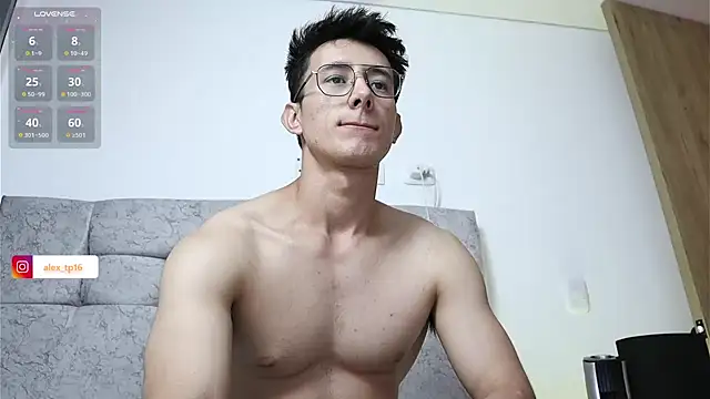 Snapshot of _Alexxx chatting on October 3, 12:48 am  Alexxx online show from October 3, 12:48 am