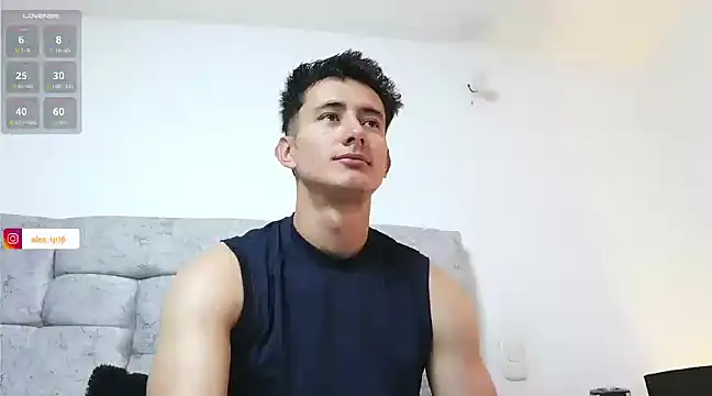 Snapshot of _Alexxx chatting on February 17, 11:20 pm  Alexxx online show from February 17, 11:20 pm