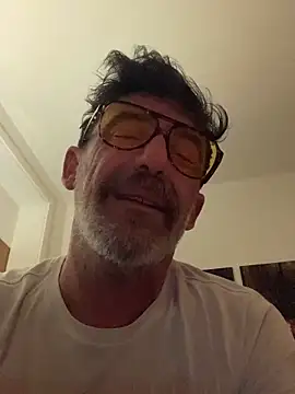 maxximere online show from March 19, 9:18 pm