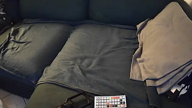 Cesaresweet online show from November 20, 11:47 pm