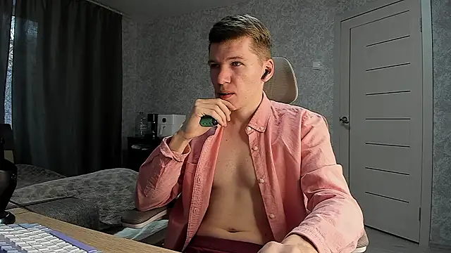 Bananas dick online show from March 21, 5:00 am