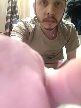 Yakisiklix32 online show from May 6, 9:37 pm