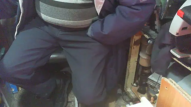 nonnomaturobisex online show from February 4, 5:30 pm