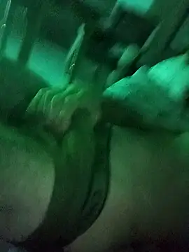 Snapshot of Ths005 chatting on October 19, 5:56 am Ths005 online show from October 19, 5:56 am