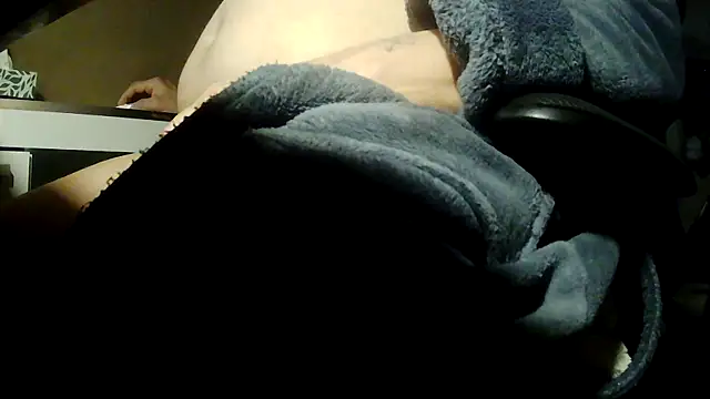 suedel65 online show from March 13, 3:47 am