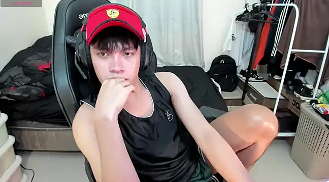 Lightjt04 online show from March 14, 12:29 pm