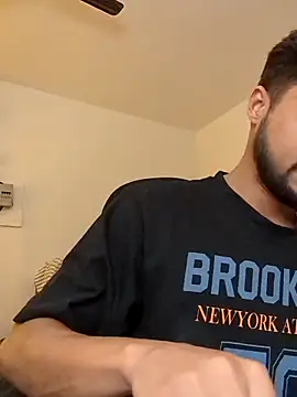  IRRESISTIBLE  online show from February 7, 9:16 am