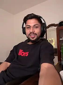  IRRESISTIBLE  online show from February 28, 4:31 pm