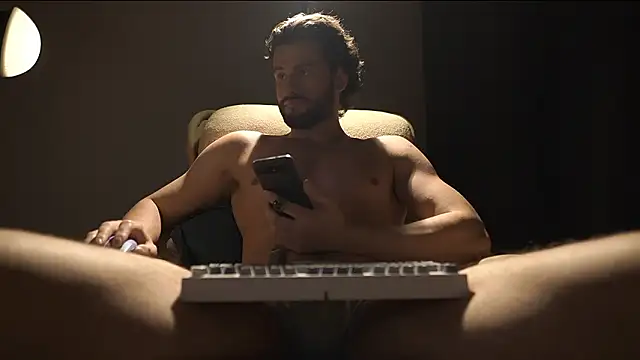 Keen   Luckystrike online show from March 14, 11:23 pm