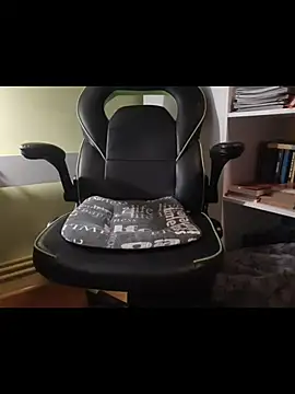 feathersify online show from January 15, 8:29 am