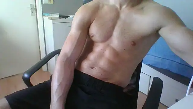 RamonJoosse2002 online show from April 8, 3:10 pm