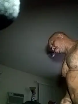 yellowwetfox online show from January 12, 4:05 am