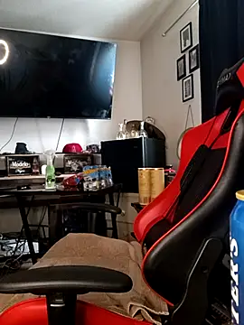 yellowwetfox online show from December 22, 7:52 pm