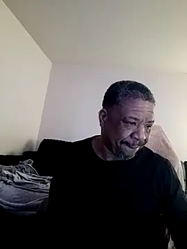 yellowwetfox online show from March 26, 5:06 pm