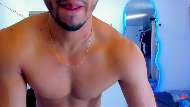 Kris Khalifa69 online show from April 8, 9:45 pm