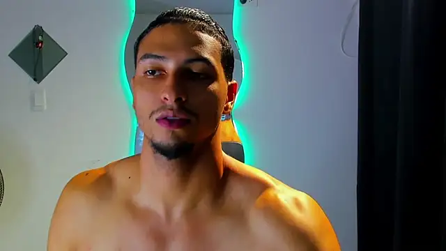 Kris Khalifa69 online show from September 18, 5:15 pm