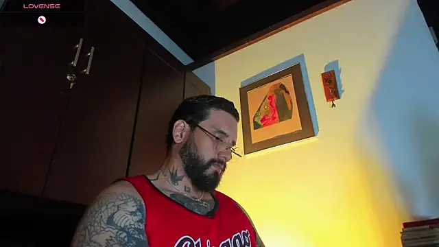 CamiloGray  online show from April 13, 2:18 pm