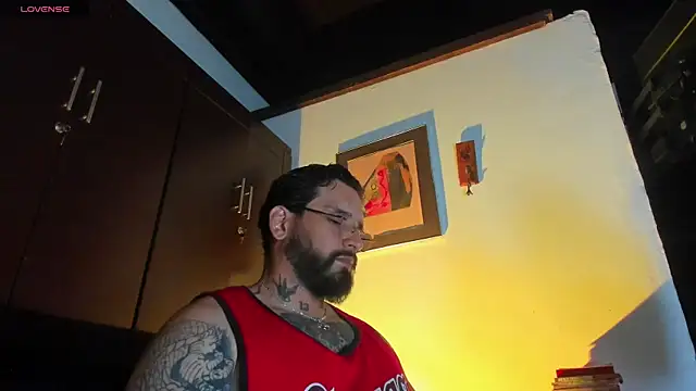 CamiloGray  online show from April 21, 2:56 pm